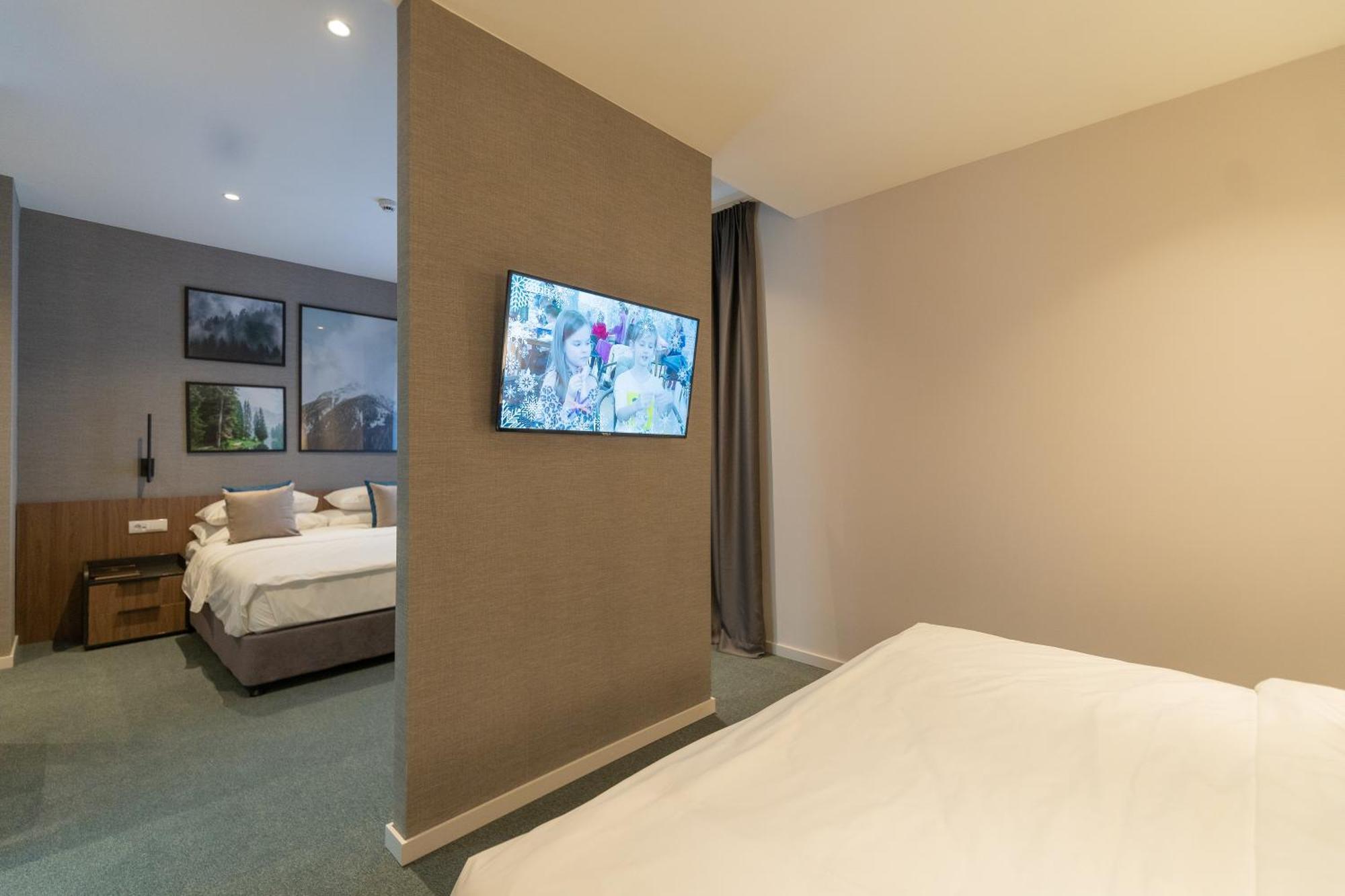Hotel Rajska Dolina Jahorina Exteriör bild
