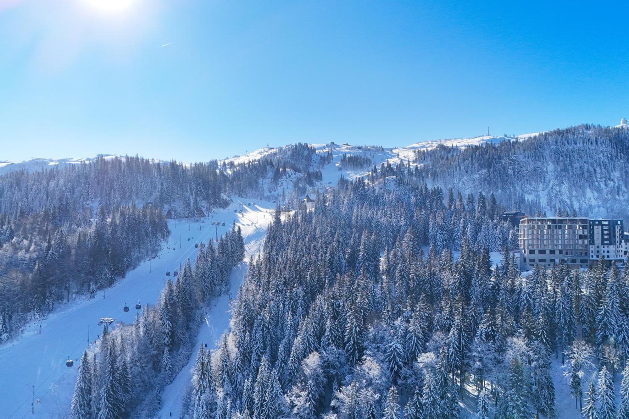 Hotel Rajska Dolina Jahorina Exteriör bild
