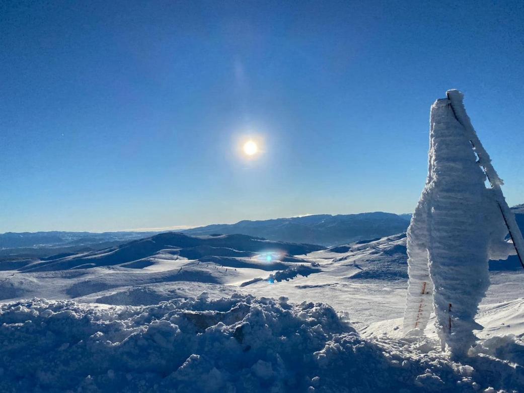 Hotel Rajska Dolina Jahorina Exteriör bild