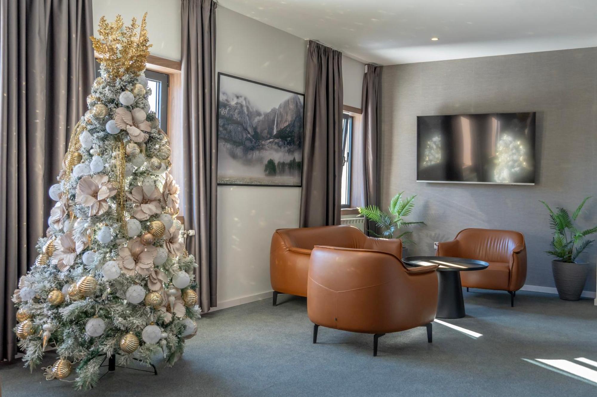 Hotel Rajska Dolina Jahorina Exteriör bild