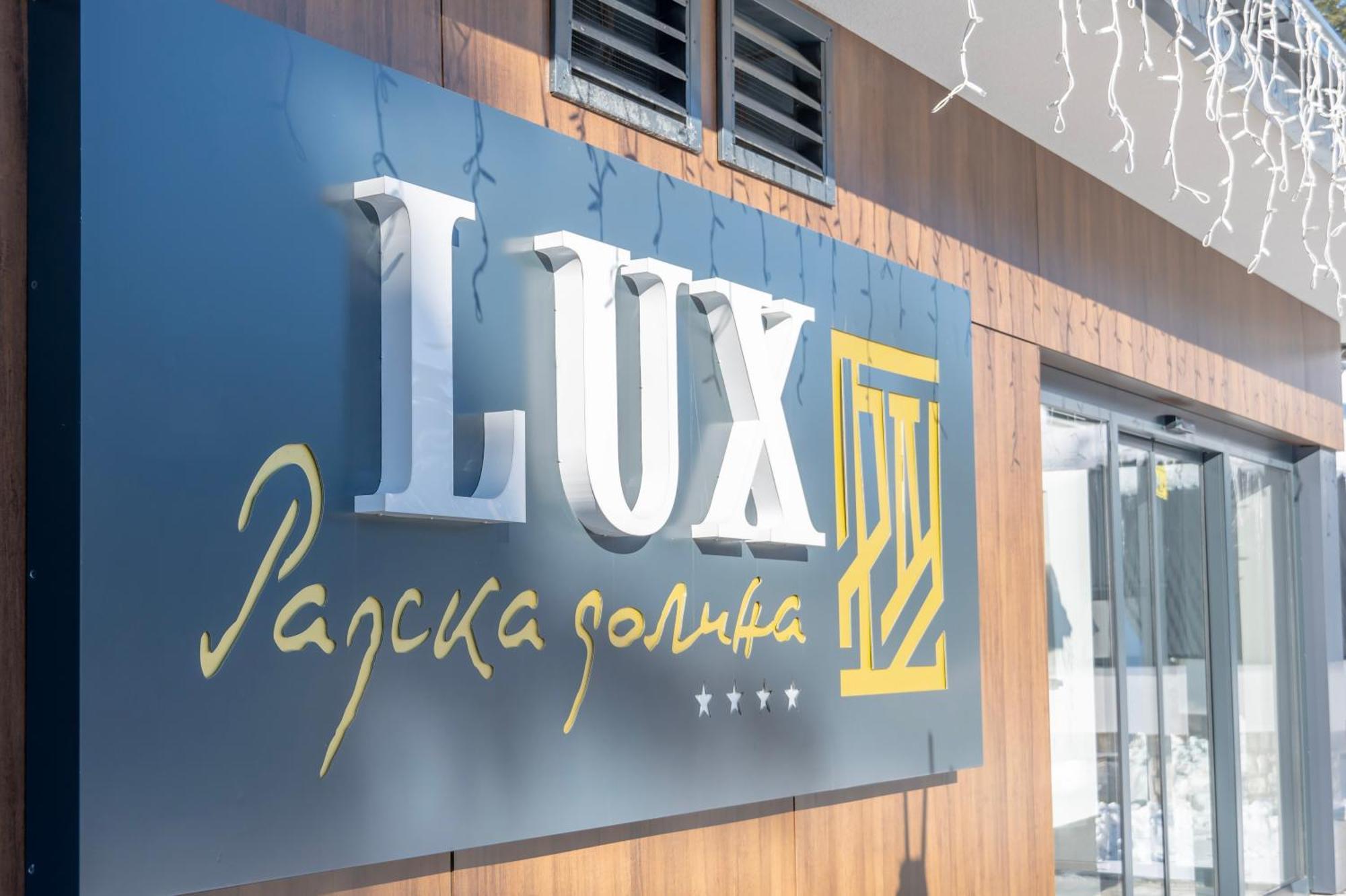 Hotel Rajska Dolina Jahorina Exteriör bild
