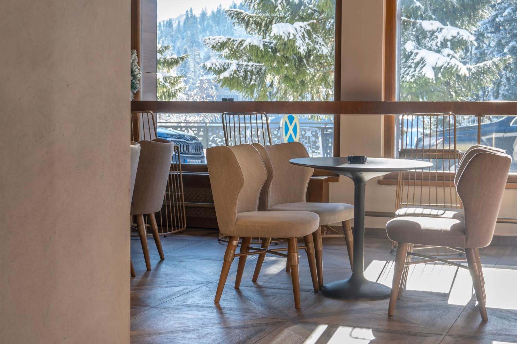 Hotel Rajska Dolina Jahorina Exteriör bild