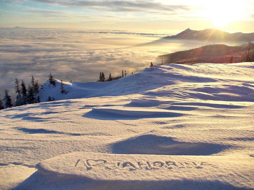 Hotel Rajska Dolina Jahorina Exteriör bild